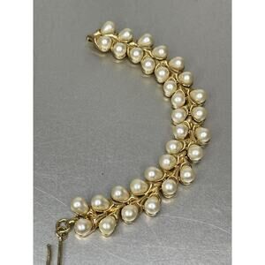 Vintage TRIFARI Serrated Rope Gold Tone Signed BRACELET Faux Pearl 6.25in